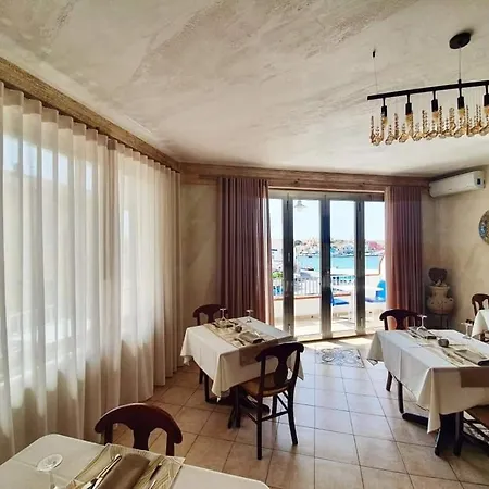 Casa Vacanza Delfino Bianco *