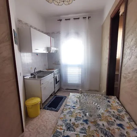 Apartment Casa Vacanza Delfino Bianco *