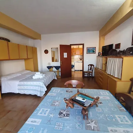 Casa Vacanza Delfino Bianco *